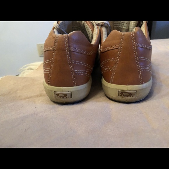 DH shoes like new - Picture 2 of 2